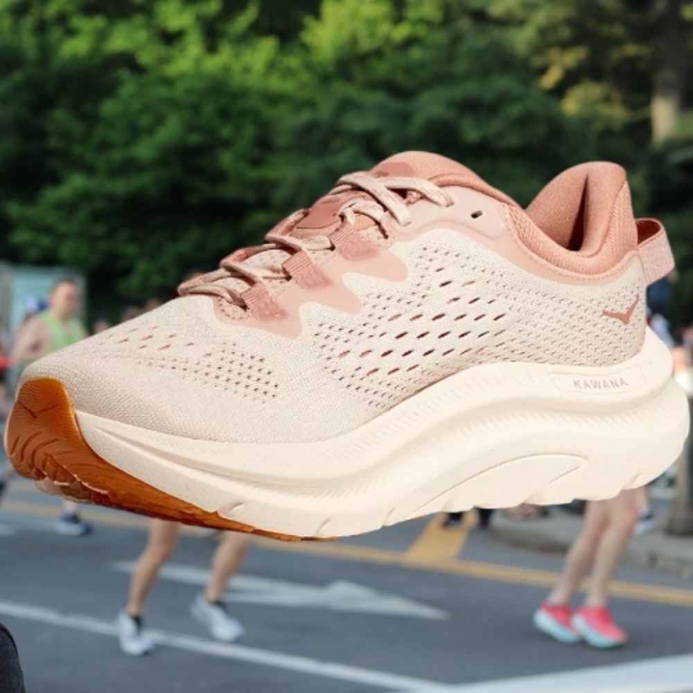 NEW! Hoka Kawana 2.Colour: vanilla /sandstone. Size 10 B - Picture 6 of 15